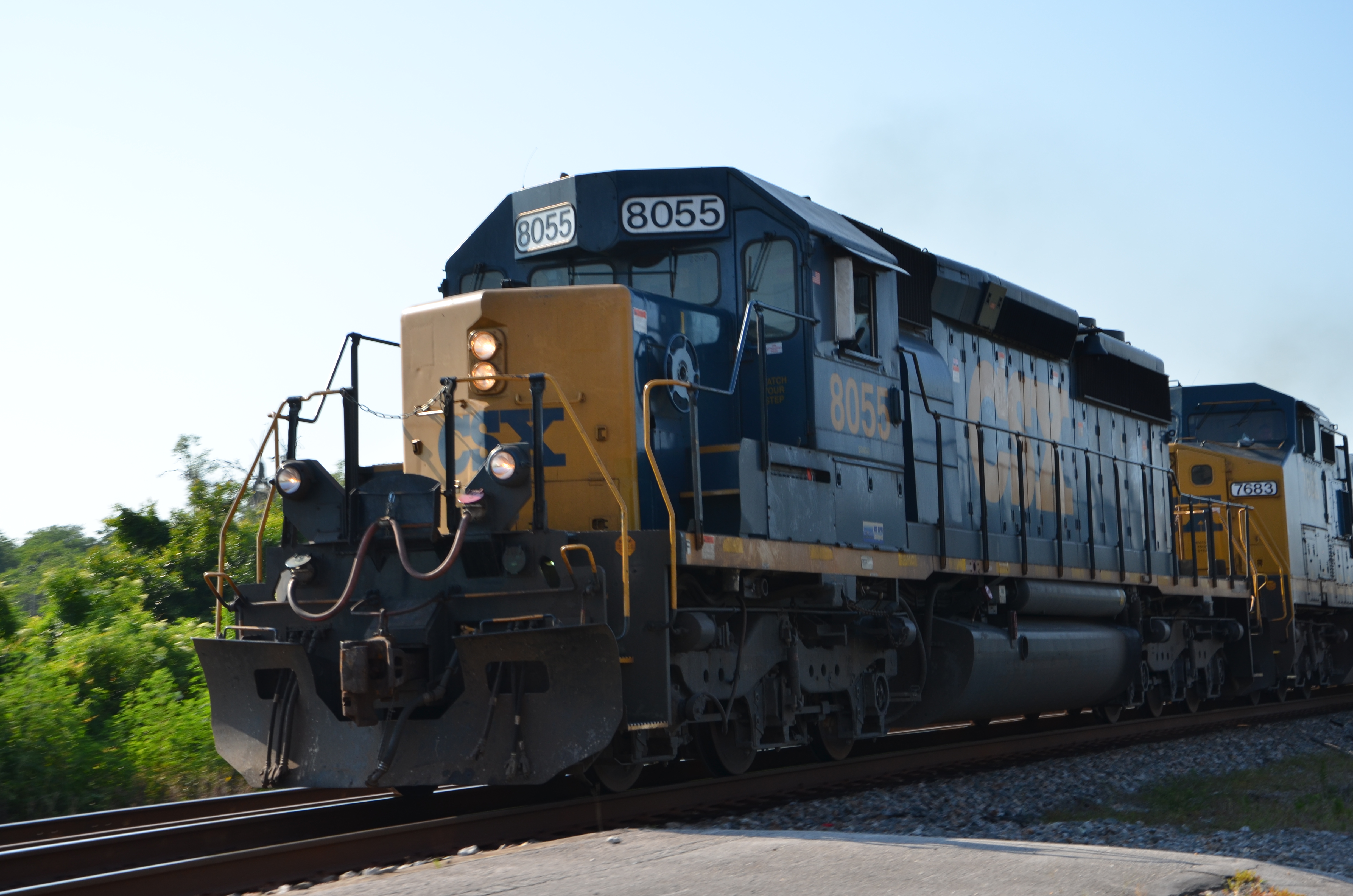 CSX 8055